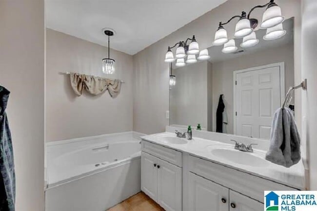 Building Photo - 2011 Ashley Brook Way