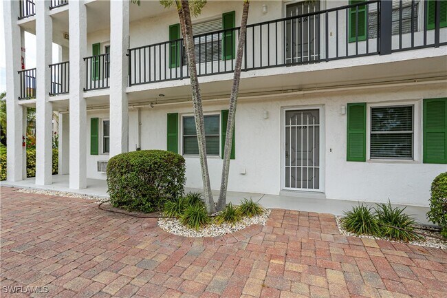 Building Photo - 3030 Binnacle Dr