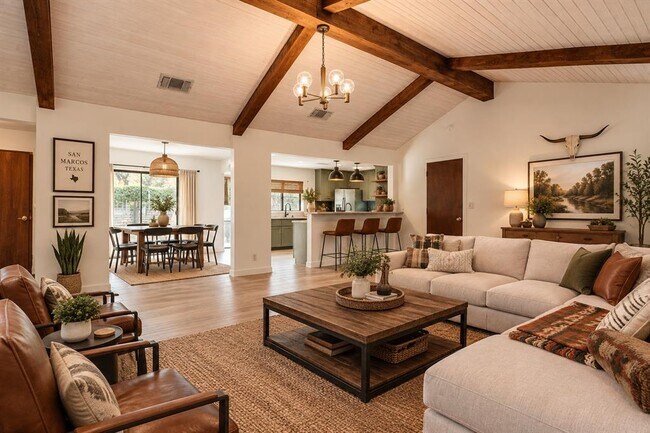 Building Photo - 904 Willow Creek Cir