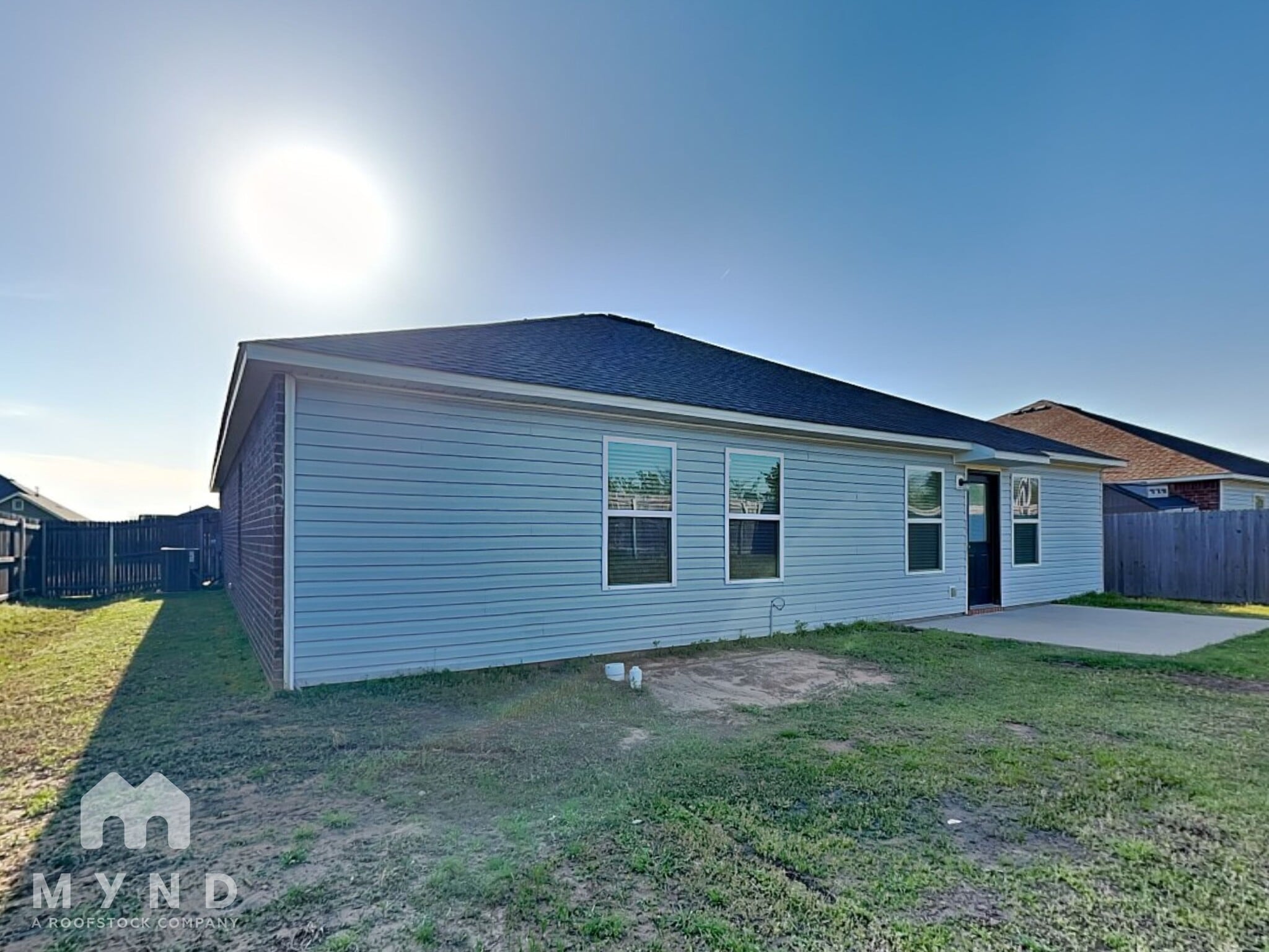 Building Photo - 2013 Orchid Ln