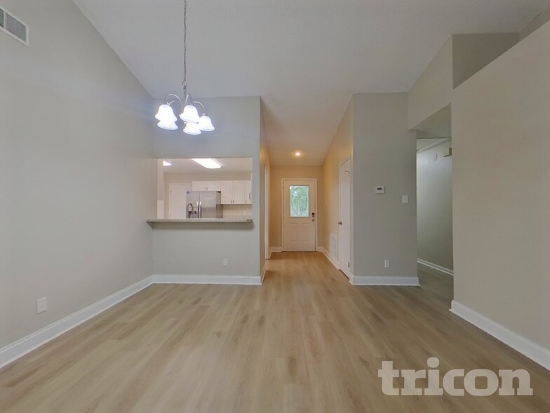 Building Photo - 13613 Fawn Ridge Blvd
