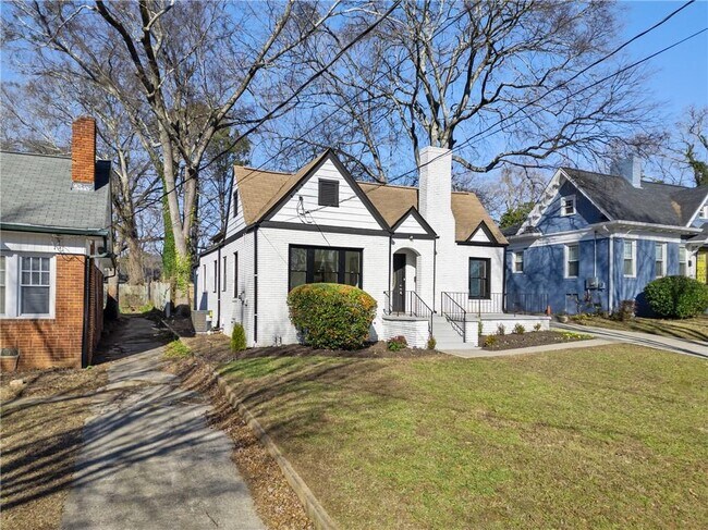 Building Photo - 1639 Stokes Ave SW