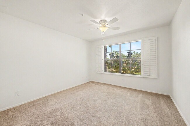 Building Photo - 6885 E Cochise Rd