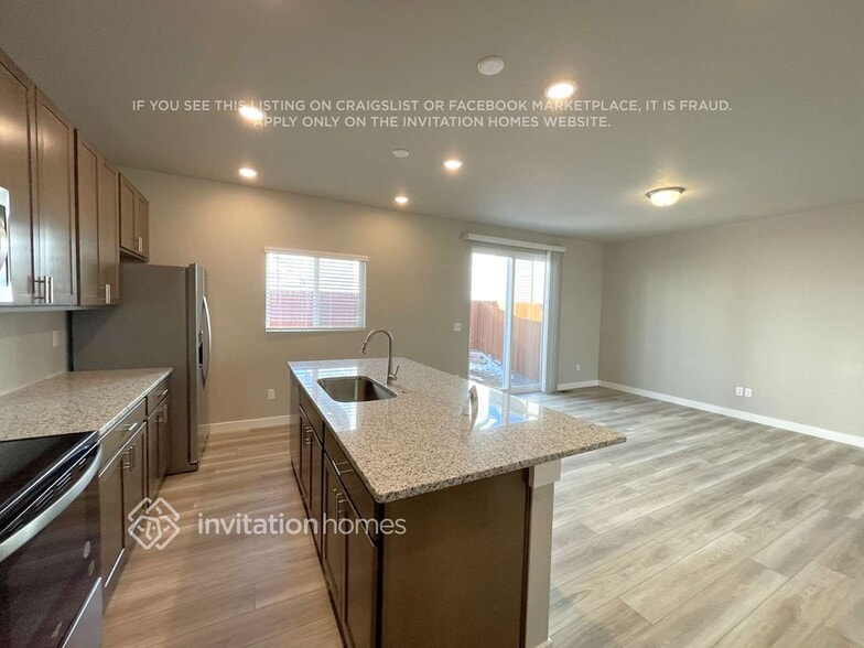 Building Photo - 13594 Nederland Dr