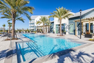 Building Photo - RISE Viera