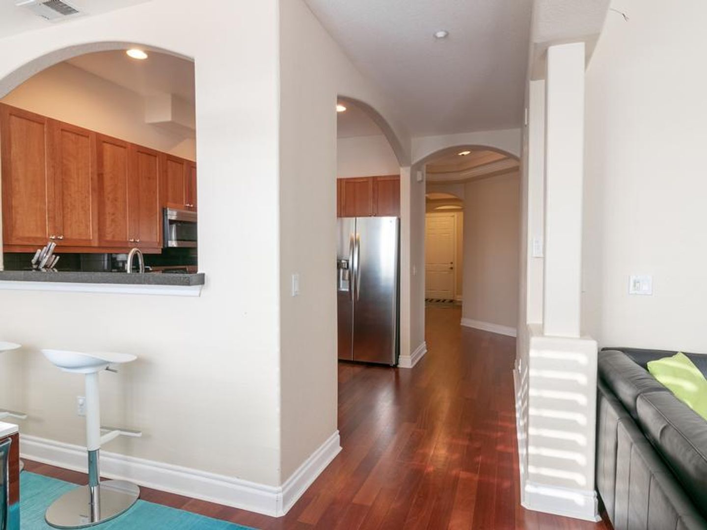 Building Photo - 40 Madison St