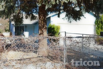 Building Photo - 2020 Burnside Dr