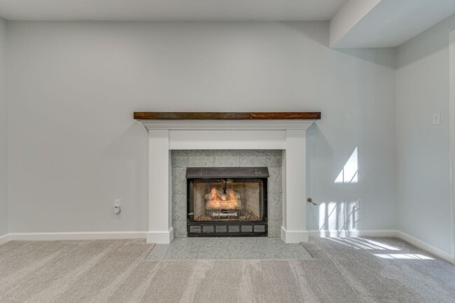 Building Photo - Gorgeous Single Family Home on a Cul-de-Sac!