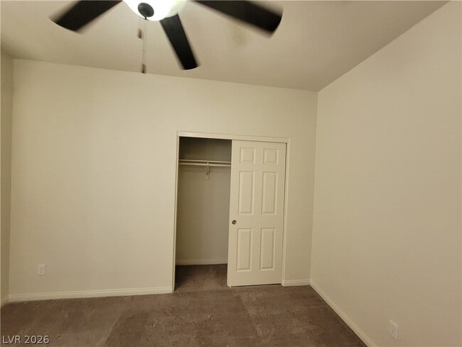 Building Photo - 5564 Bethany Bend Dr