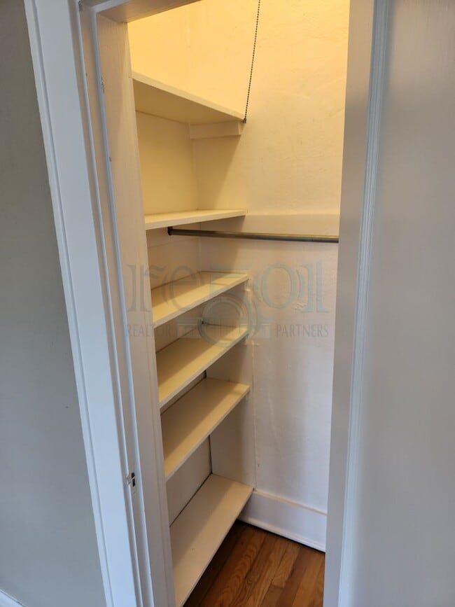 Building Photo - Forest Park School District!