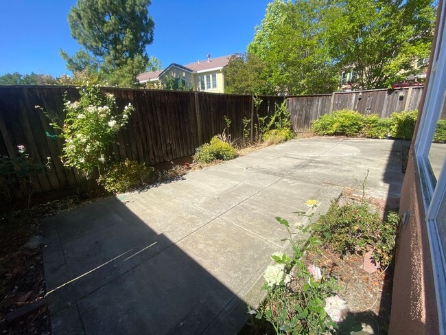 Building Photo - Shapell Cedar Bridge San Ramon 3 Br., 2.5 ...