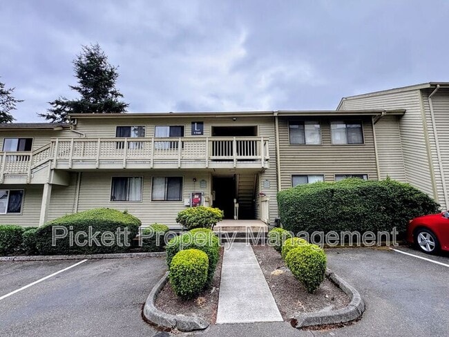 Building Photo - 1700 W Sunn Fjord Ln