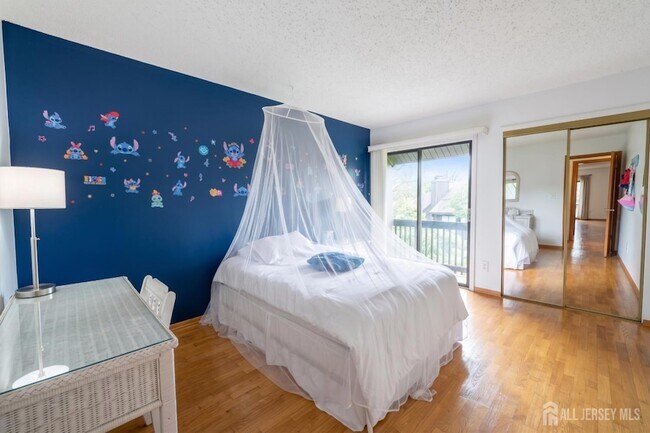 Building Photo - 260 Westgate Dr