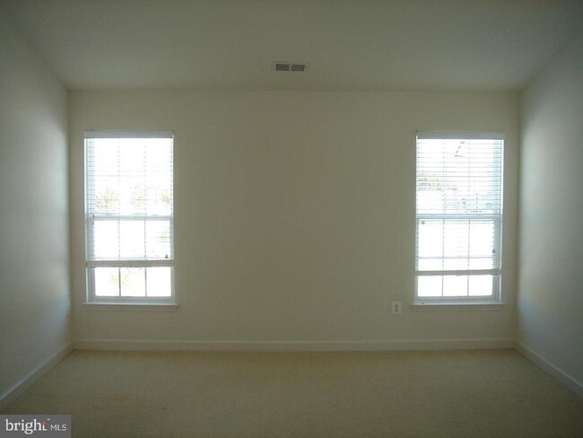 Building Photo - 11017 Baldwin Dr