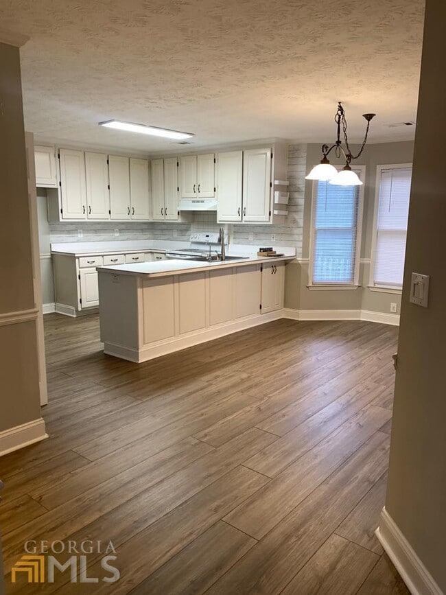 Building Photo - 3530 Pierce Arrow Cir