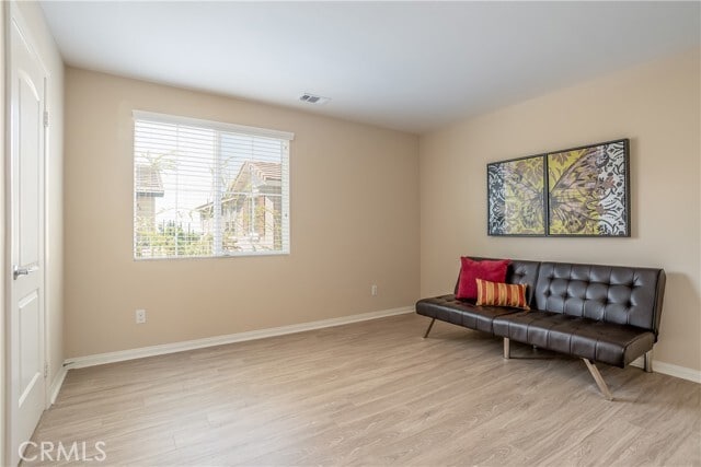 Building Photo - 726 Huron Dr