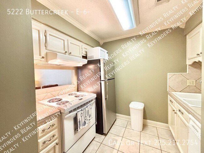 Building Photo - 5222 Buttercreek-E-6-