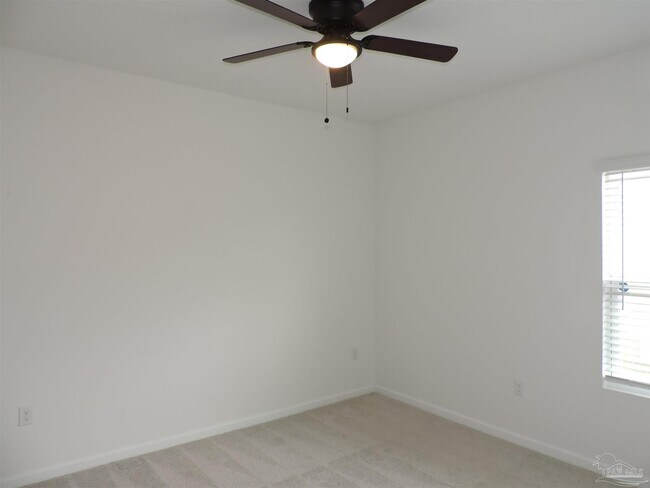 Building Photo - 9629 Sagewood Dr