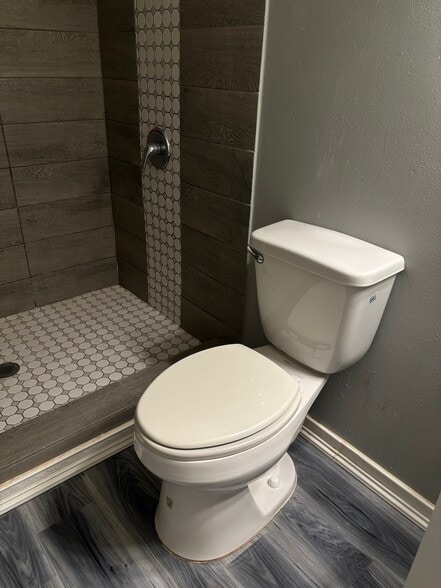 Bathroom - 102 Hilltop Dr