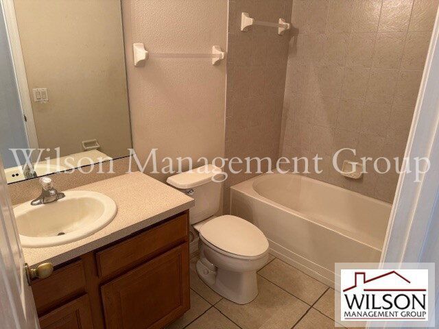 Building Photo - 9301 Mustard Leaf Dr