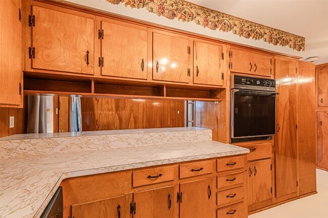 Building Photo - 1126 10th St