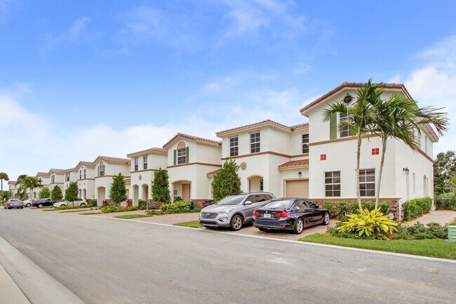 Building Photo - 4616 Tara Cove Way