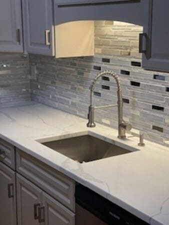 Building Photo - 10 Longworth Ave