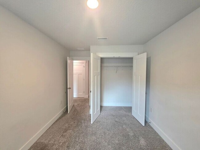 Building Photo - 8486 Bluejack Dr