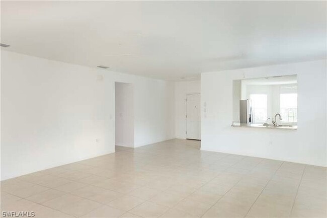 Building Photo - 2802 40th St SW