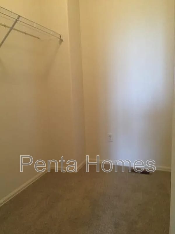 Building Photo - 2326 Forecastle Dr