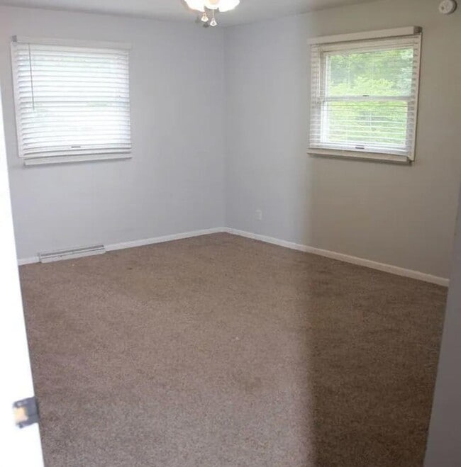 Building Photo - 1519 Trebor Rd