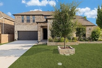 Building Photo - 1601 Rain Lily St