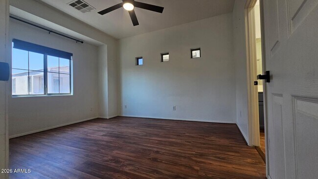 Building Photo - 17716 W Mandalay Ln