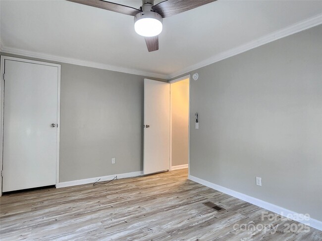 Building Photo - 11790 Troutman Rd