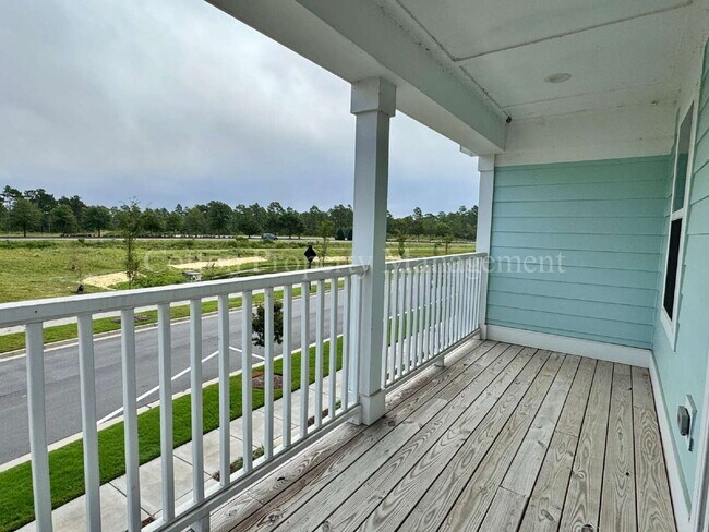 Building Photo - 4732 Siddons Dr