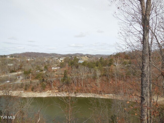 Building Photo - 341 Coldwater Dr