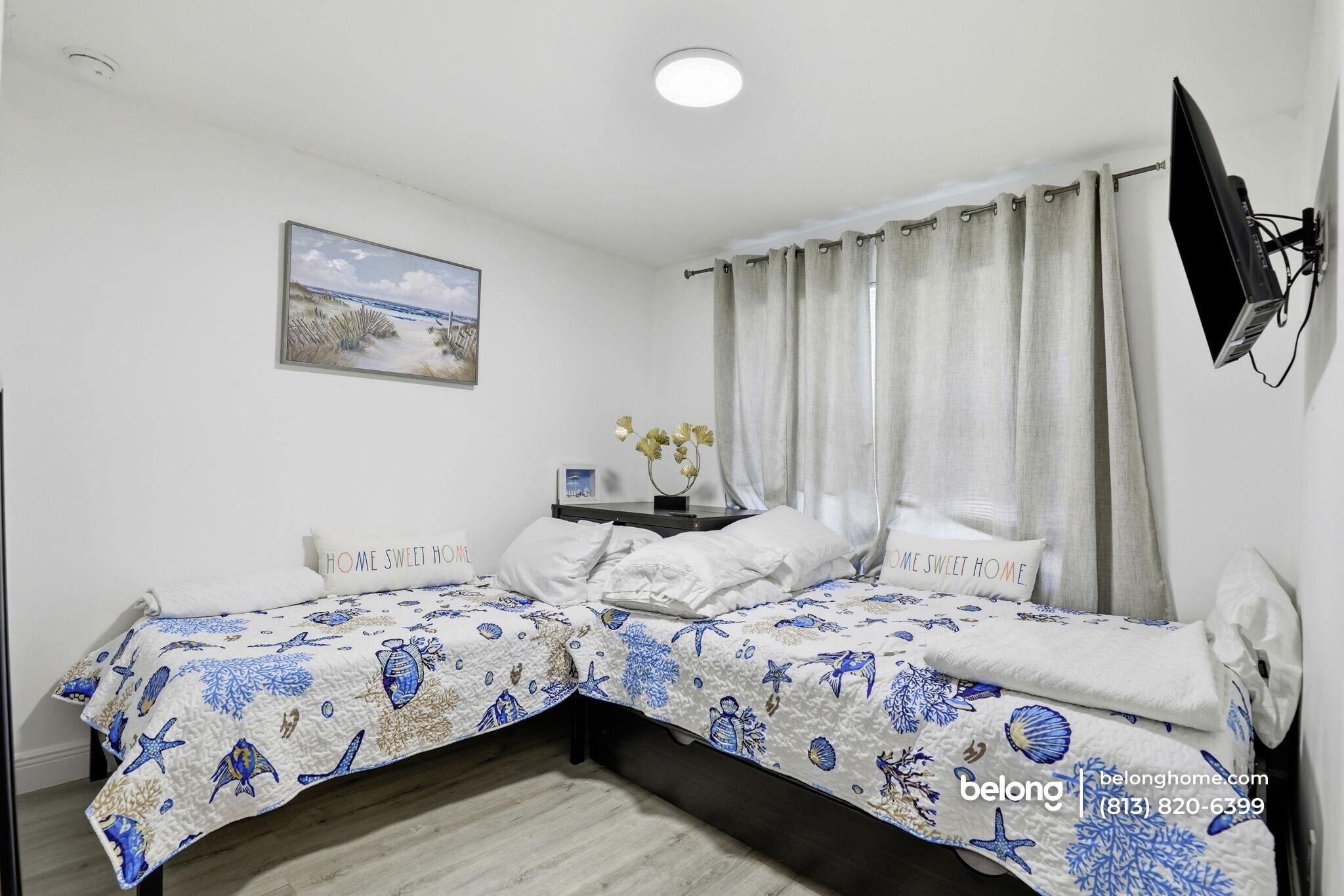 Building Photo - 731 W Elkcam Cir