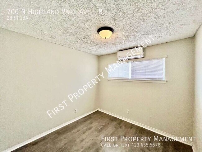 Building Photo - 700 N Highland Park Ave