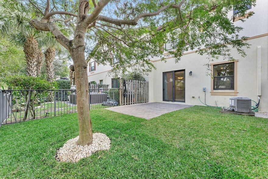 Building Photo - 12756 Anthorne Ln