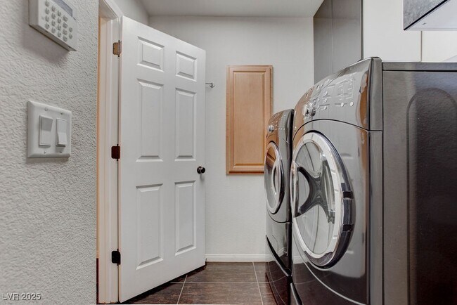 Building Photo - 1132 Bearpaw Catch Ct