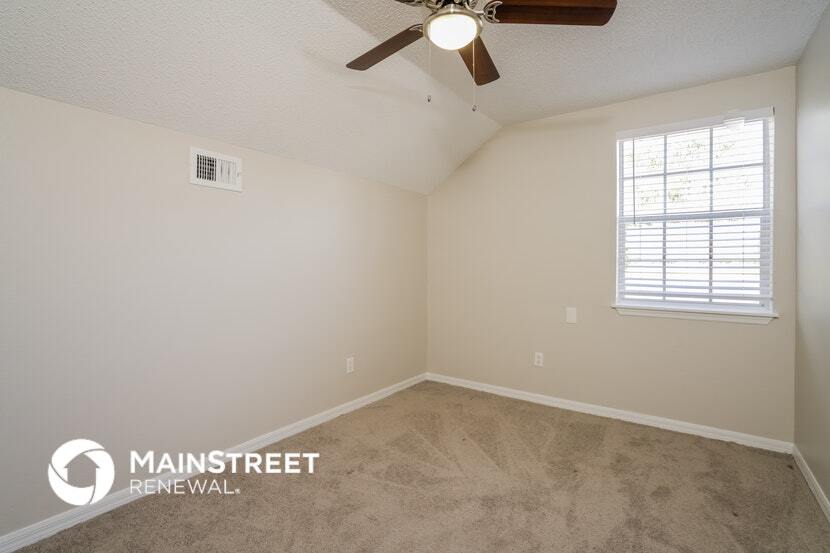 Building Photo - 3740 Dartford Dr