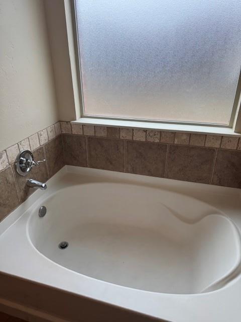 Building Photo - 16333 Drywater Dr