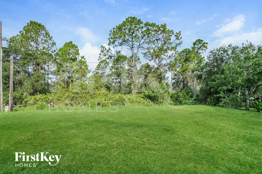 Building Photo - 3595 Gillot Blvd