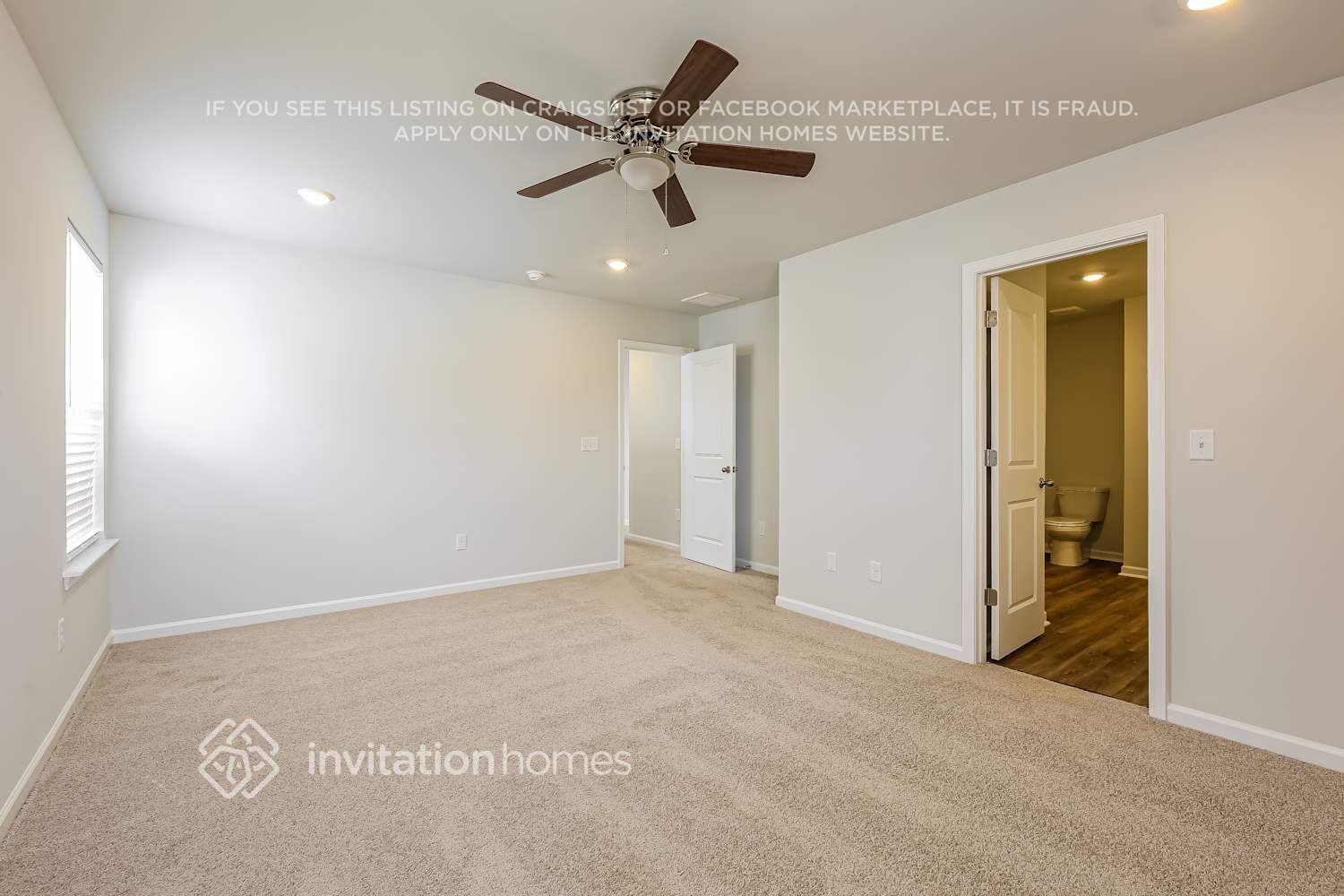 Building Photo - 209 White Flds Ave