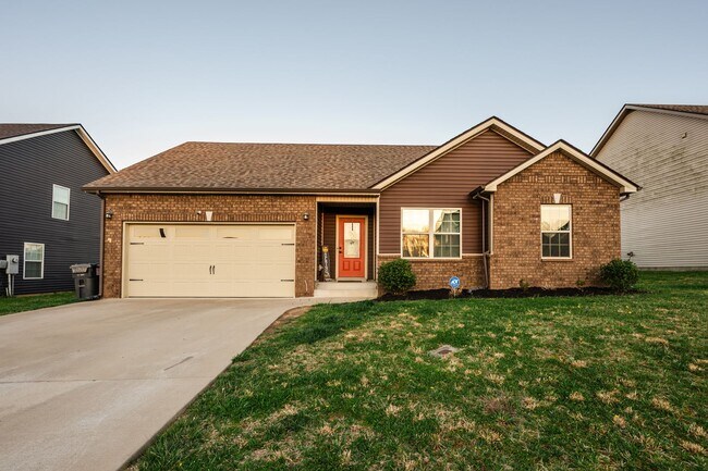 Primary Photo - Pet Friendly Three Bedroom!