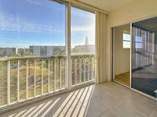 Building Photo - 3640 Ironwood Cir