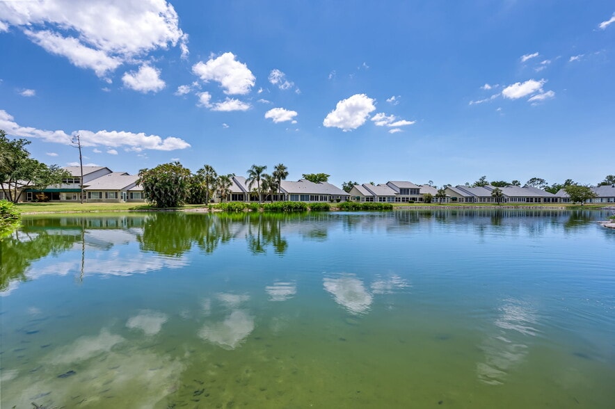 Building Photo - 2201 McGregor Park Cir