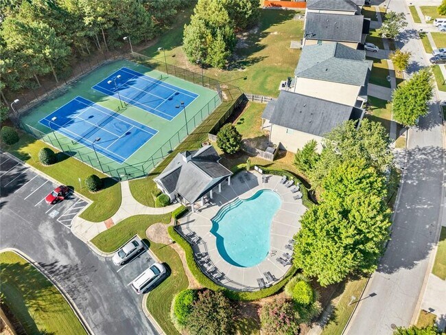 Building Photo - 4467 Water Mill Dr