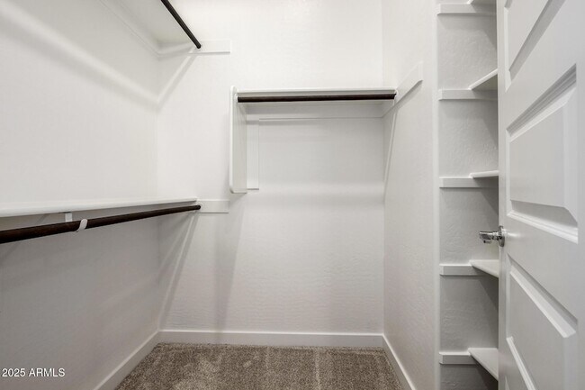 Building Photo - 14958 W Smoketree Dr