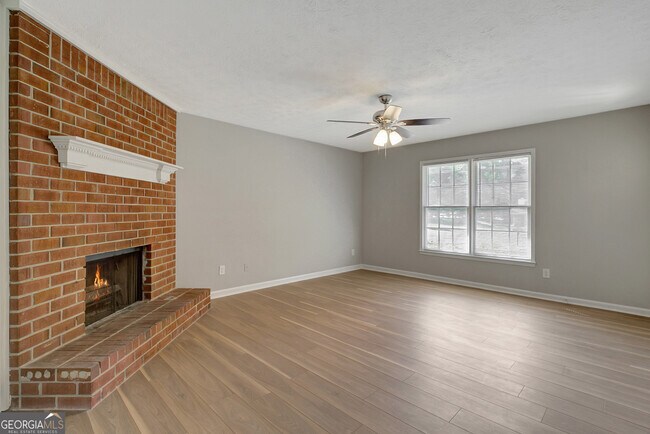 Building Photo - 115 Belle Dr